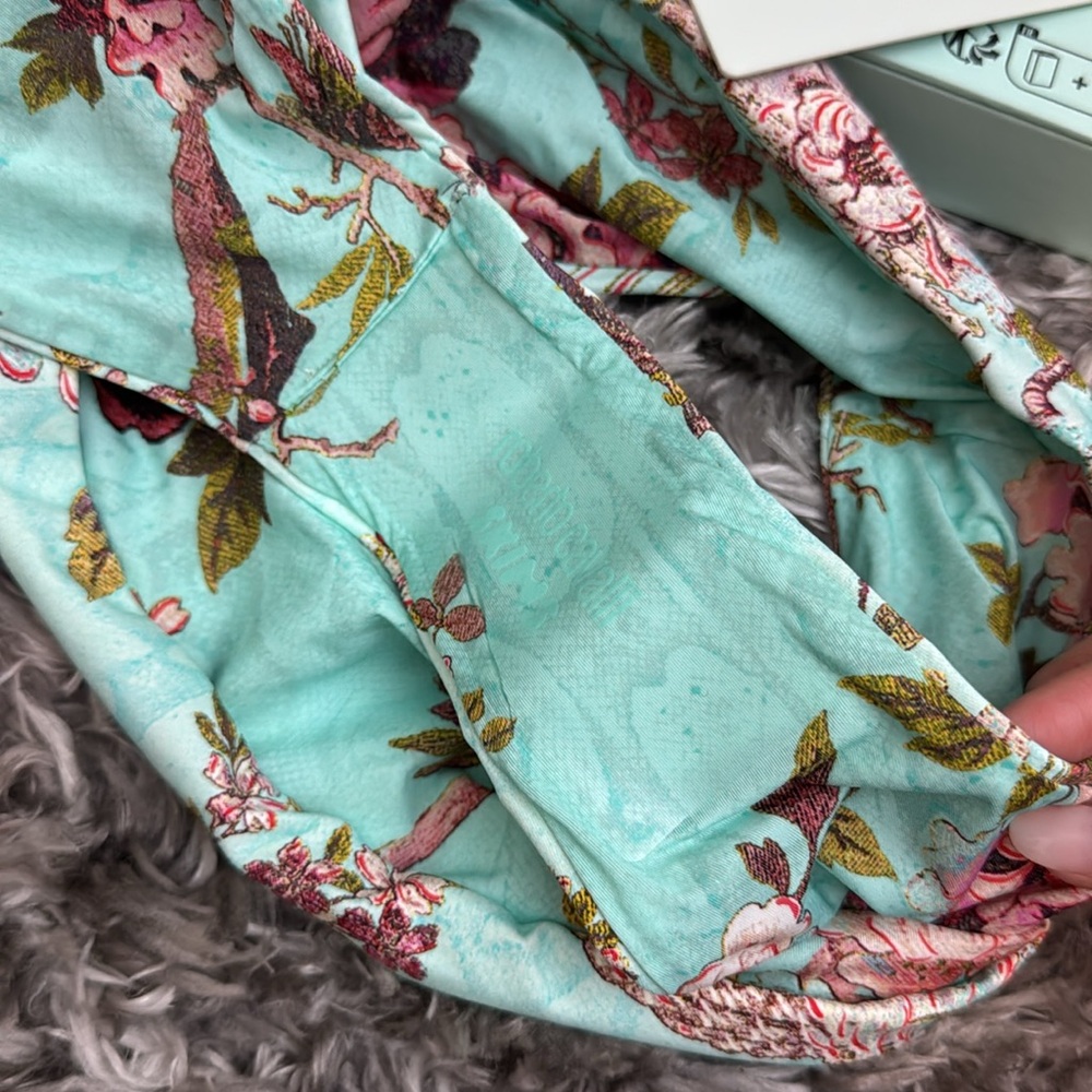 Robert Cavalli x SKIMS High Waisted Bikini Bottom Medium BNWT Fagianella Print - Picture 6 of 7